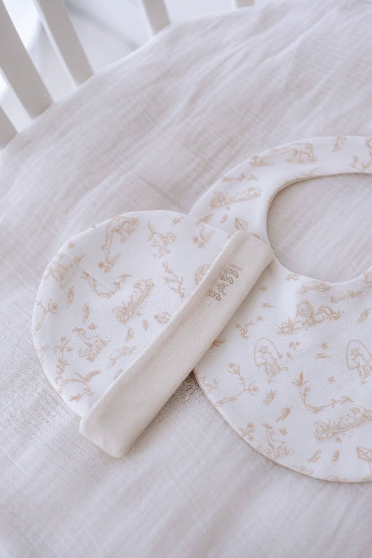 4-Piece Newborn Gift Set with Box –  Toile De Jouy / Beige